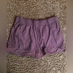 Wander Women's Mauve Shorts
